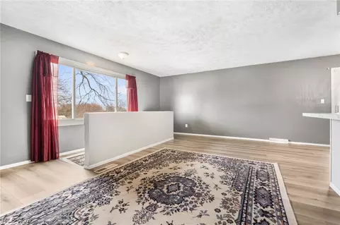 Living - 405 Baldwin Rd, Akron, OH 44312 photo 1 of 3