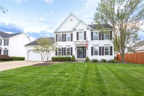 632 Sovereign Ln, Medina, OH 44256