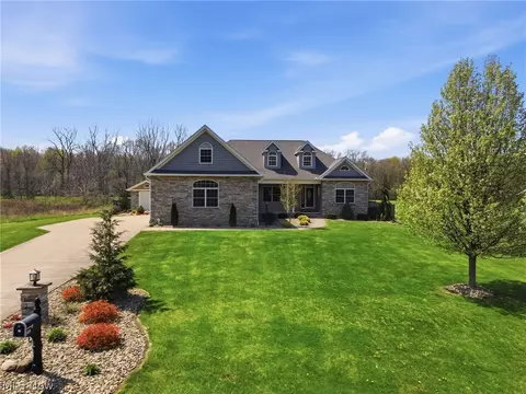 181 Margor Dr, Conneaut, OH 44030