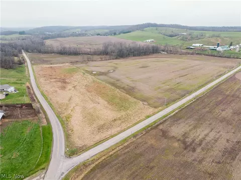Licking Valley Road, Frazeysburg, OH 43830