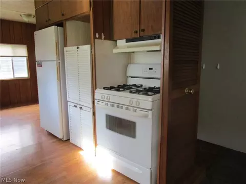 1626 E Apt 191 E 51st St, Ashtabula, OH 44004 photo 34