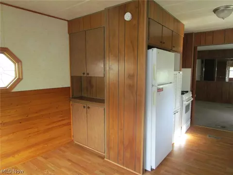 1626 E Apt 191 E 51st St, Ashtabula, OH 44004 photo 29