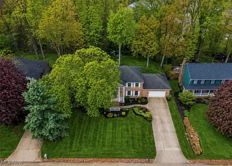 View/Area - 106 Lethbridge Cir, Akron, OH 44321 photo 2 of 3