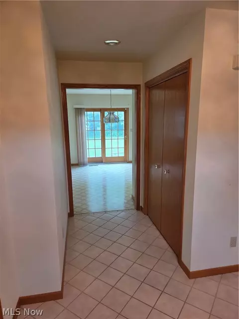 Entry Way - 220 Montgomery Dr, Canfield, OH 44406 photo 1 of 5