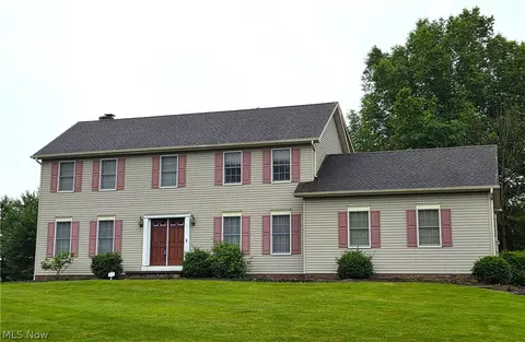 Exterior - 220 Montgomery Dr, Canfield, OH 44406 photo 2 of 3