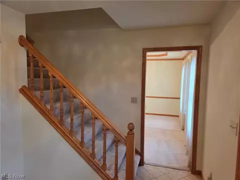 Entry Way - 220 Montgomery Dr, Canfield, OH 44406 photo 4 of 5