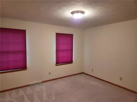 Bedroom - 220 Montgomery Dr, Canfield, OH 44406 photo 2 of 4