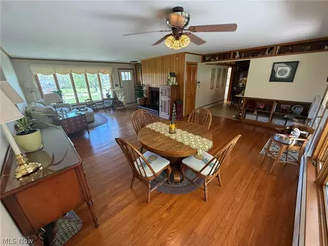 6145 Wolf Run Rd SE, Dennison, OH 44621 photo 2