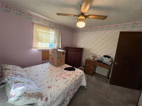 Bedroom - 503 Meadowridge Ave NW, Canton, OH 44708 photo 5 of 7