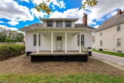 1364 California Ave, Akron, OH 44314