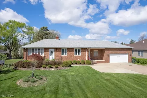 9298 York Rd, North Royalton, OH 44133