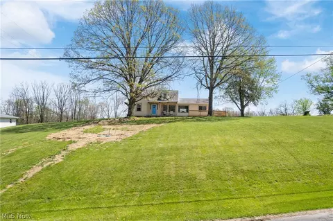 Exterior - 5261 Dailey Rd, New Franklin, OH 44319 photo 6 of 8