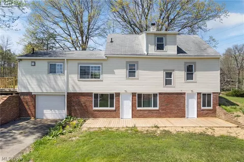Exterior - 5261 Dailey Rd, New Franklin, OH 44319 photo 4 of 8