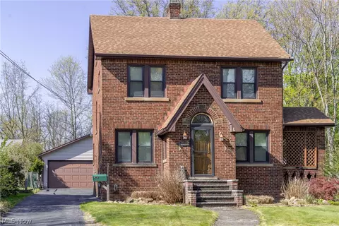 4533 E Berwald Rd, South Euclid, OH 44121