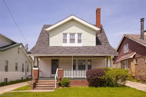 10203 Greenview Ave, Garfield Heights, OH 44125