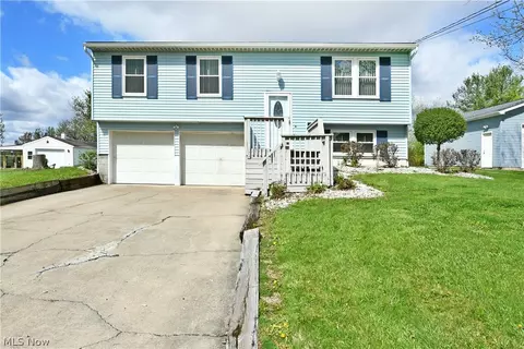 4539 N Leavitt Rd NW, Warren, OH 44485