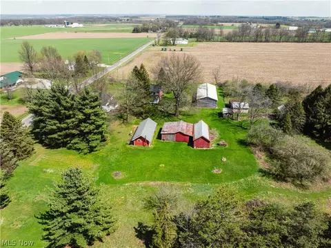 2483 Steiner Rd, Creston, OH 44217 photo 4
