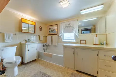2483 Steiner Rd, Creston, OH 44217 photo 32