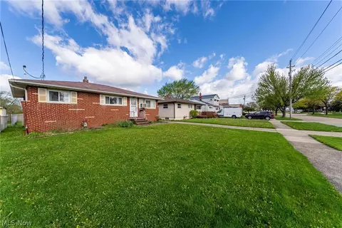 Exterior - 5884 Michael Dr, Brook Park, OH 44142 photo 2 of 7