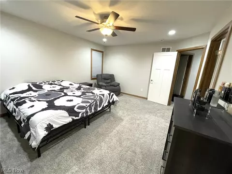Bedroom - 234 E Ohio Ave, Dover, OH 44622 photo 2 of 5