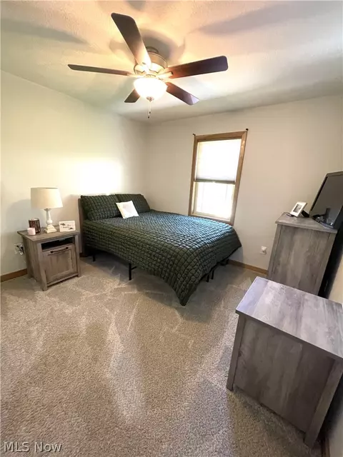 Bedroom - 234 E Ohio Ave, Dover, OH 44622 photo 4 of 5