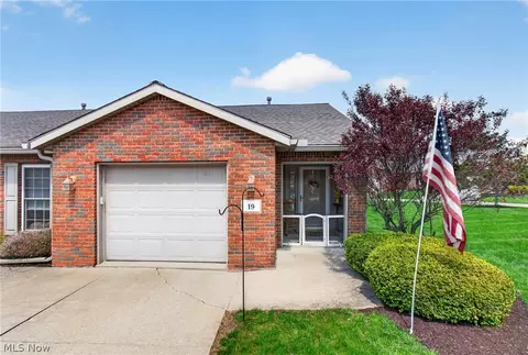 1044 Patrick Pl #19, Wooster, OH 44691