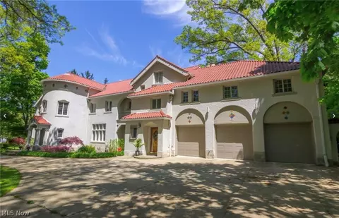 1617 Sheridan Rd, South Euclid, OH 44121