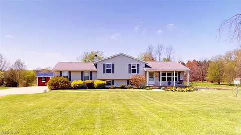 18440 Rapids Rd, Hiram, OH 44234