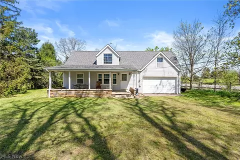 32601 Eddy Rd, Willoughby Hills, OH 44094