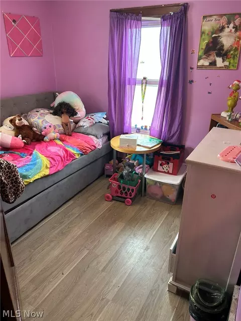 Bedroom - 676 Kipling St, Akron, OH 44306 photo 1 of 3