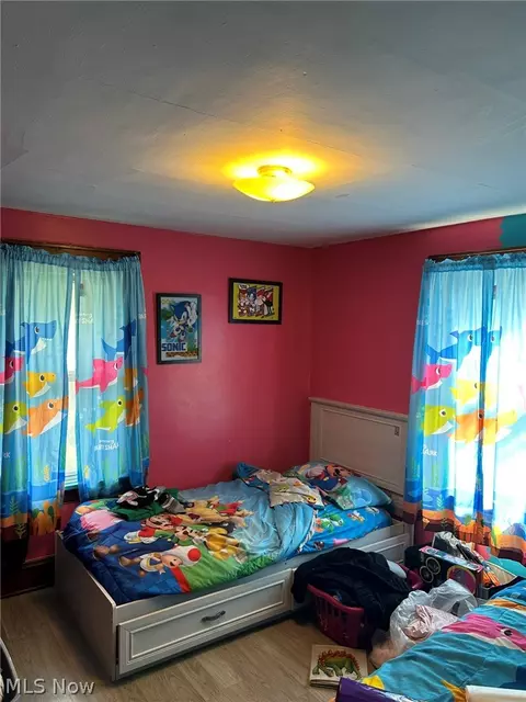 Bedroom - 676 Kipling St, Akron, OH 44306 photo 2 of 3
