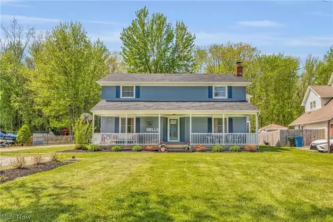 5284 Case Rd, North Ridgeville, OH 44039
