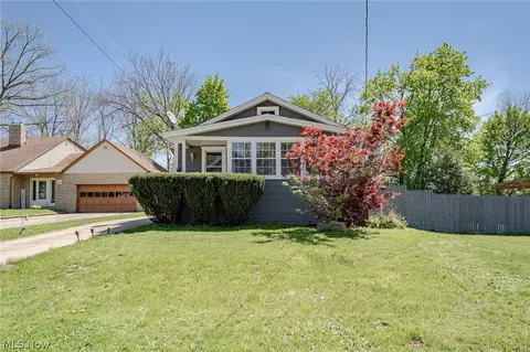 2597 Christensen Ave, Akron, OH 44314