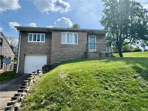 164 Mckinley Rd, Weirton, WV 26062