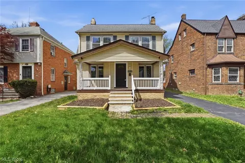 1912 Janette Ave, Cleveland Heights, OH 44118