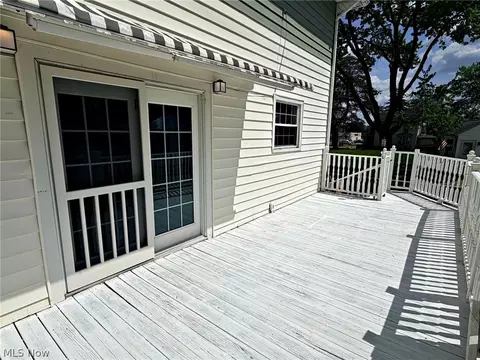 Exterior - 696 E Ohio Ave, Sebring, OH 44672 photo 7 of 7