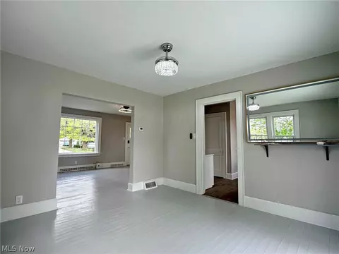 Living - 696 E Ohio Ave, Sebring, OH 44672 photo 5 of 5