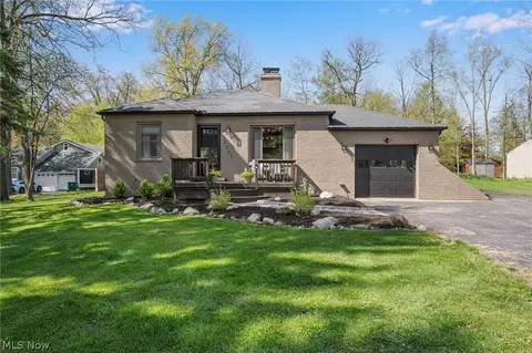 1791 E Sprague Rd, Seven Hills, OH 44131