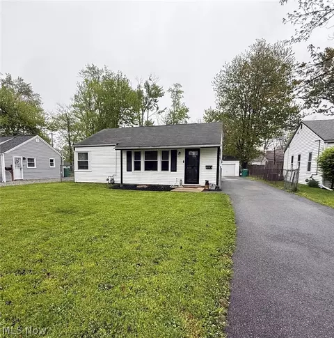 4887 Marigold Rd, Mentor, OH 44060