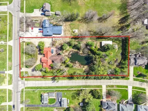 4861 Royalton Rd, North Royalton, OH 44133