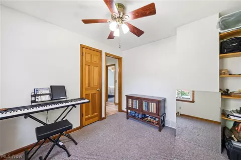 Bedroom - 10129 E River Rd, Elyria, OH 44035 photo 6 of 6