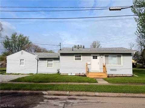 2014 Pole Ave, Lorain, OH 44052