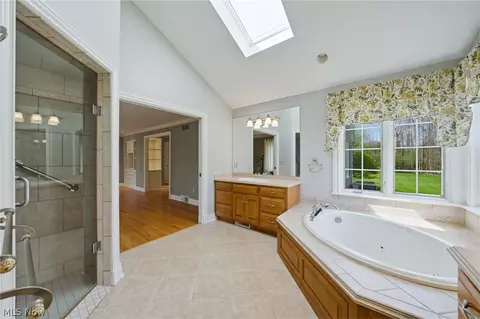 32245 Burlwood Dr, Solon, OH 44139 photo 23