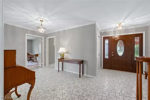 32245 Burlwood Dr, Solon, OH 44139 photo 5
