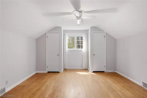 32245 Burlwood Dr, Solon, OH 44139 photo 30