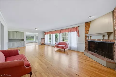 32245 Burlwood Dr, Solon, OH 44139 photo 9