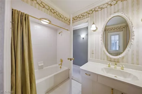 32245 Burlwood Dr, Solon, OH 44139 photo 20