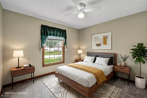 Bedroom - 134 Stonehedge Dr, Elyria, OH 44035 photo 2 of 11