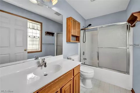Bath - 134 Stonehedge Dr, Elyria, OH 44035 photo 2 of 2