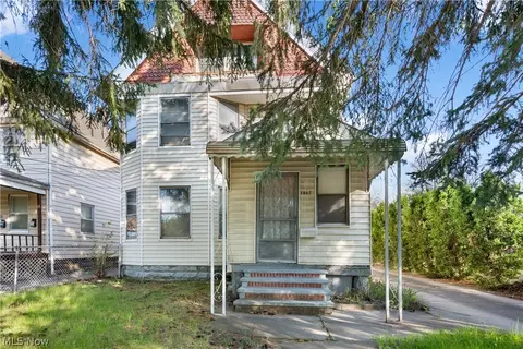 5862 Cable Ave, Cleveland, OH 44127
